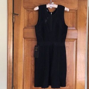 NWT BEBE Rayon little black dress 😊